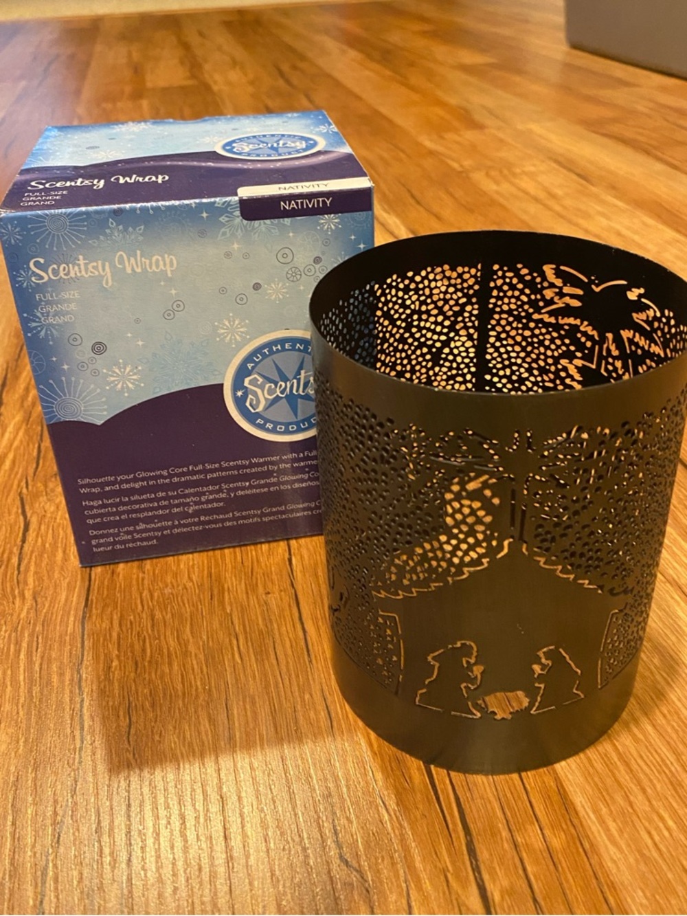 Scentsy Wrap Nativity